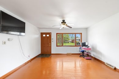 5707 Lindenwood Road-9.jpg-FULL