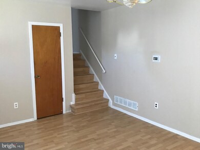 310 University Ave, Pemberton, NJ 08068 - photo 2