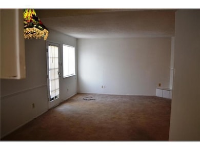 10624 Springwood Dr unit A, El Paso, TX 79935 - photo 4