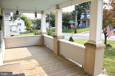 433 Ingleside Ave, Catonsville, MD 21228 - photo 6