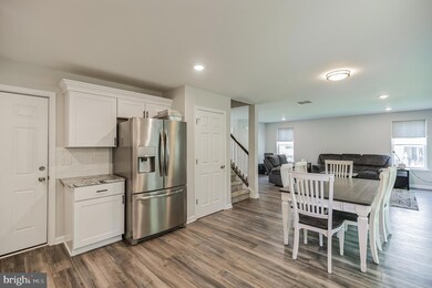 395 Franklin St, Clayton, NJ 08312 - photo 5