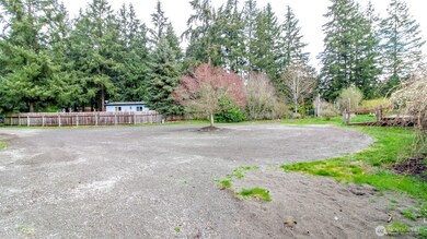 10813 Vail Rd SE, Yelm, WA 98597 - photo 2