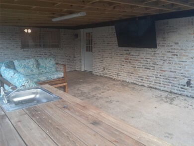 412 Linda Ln, Alvin, TX 77511 - photo 4