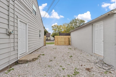 868 Koebel Ave, Columbus, OH 43207 - photo 3