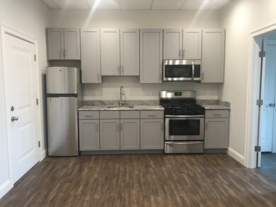 1064 N Shore Rd unit 11, Revere, MA 02151 - photo 3