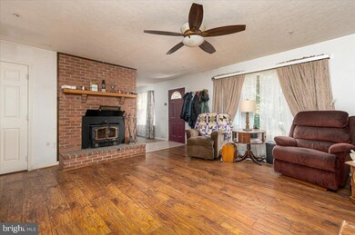 12113 Lanham Severn Rd, Bowie, MD 20720 - photo 7