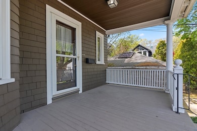 118 Fletcher St, West Roxbury, MA 02132 - photo 5