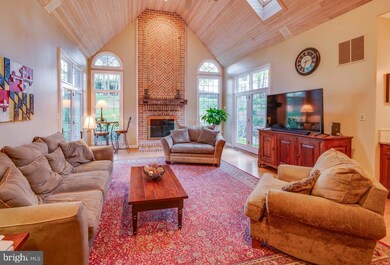 14102 Phoenix Rd, Phoenix, MD 21131 - photo 2