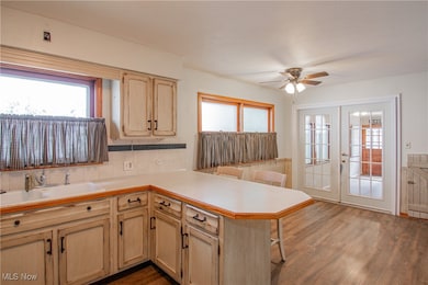 2045 9th St SW, Akron, OH 44314 - photo 5