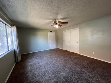 26FEB5EF-7260-45F1-9592-F9F7986186BD