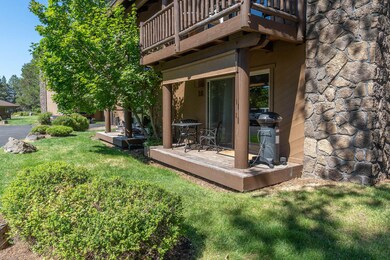 17654 Pinnacle Ln unit 16, Sunriver, OR 97707 - photo 2