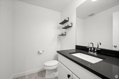 2542 N 3300 W, Clearfield, UT 84015 - photo 4