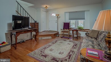 45 Cross Laurel Ct, Germantown, MD 20876 - photo 5
