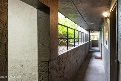 Exterior_8