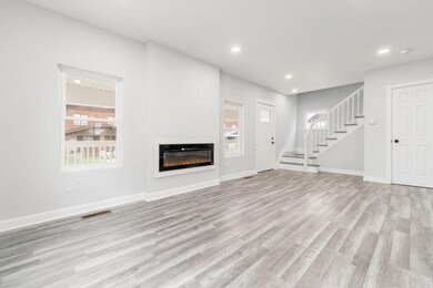 905 Carpenter Street, Columbus, OH 43206