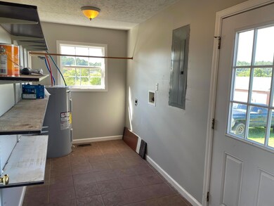 88DE1350-8BF7-4481-8D7F-39FA0BBAF402