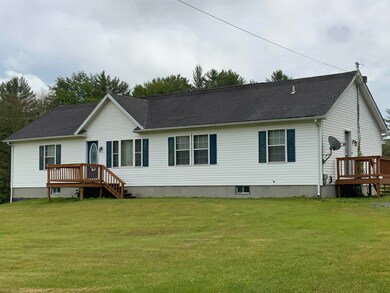 637 River St, Castleton, VT 05735 - photo 2