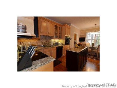 128 Sevenoaks Ct, Fayetteville, NC 28303 - photo 7