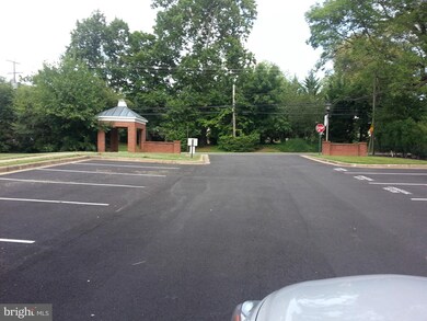 272 Fairfield Dr, Warrenton, VA 20186 - photo 4