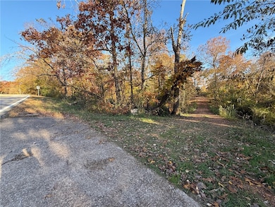 Hwy 94 E Easement Driveway to property