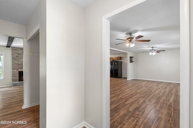 308 Greenbriar Dr, Jacksonville, NC 28546 - photo 4