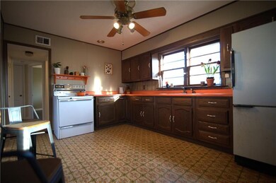 12407 W 52nd Terrace, Shawnee, KS 66216 - photo 5