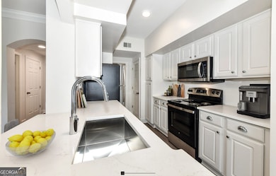 3460 Kingsboro Rd NE unit 437, Atlanta, GA 30326 - photo 2