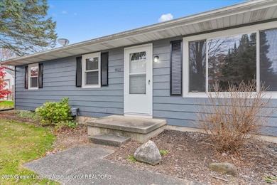 3863 Delano Dr, Eaton Rapids, MI 48827 - photo 3