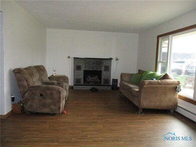 200 Taylor Dr, West Unity, OH 43570 - photo 3