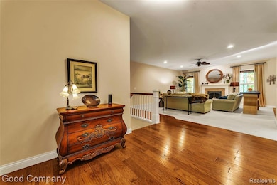 8726 Sunrise Mist Dr, Pinckney, MI 48169 - photo 7