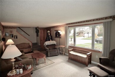 960 Castlebar Dr, North Tonawanda, NY 14120 - photo 5