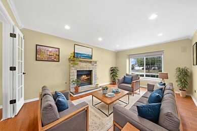 2723 Emma Cir, Aurora, IL 60504 - photo 7