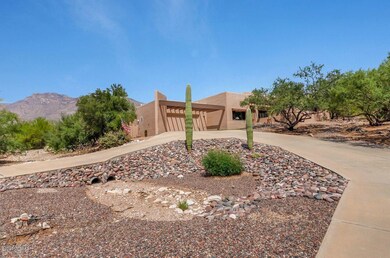 Large semi circular driveway