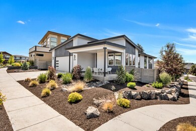 60058 SE Ruby Peak Loop, Bend, OR 97702 - photo 3