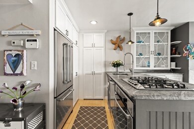 24 Lee St unit C4, Marblehead, MA 01945 - photo 7