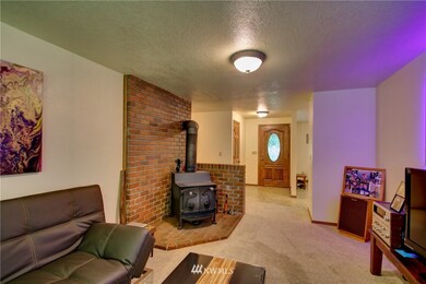 19522 Marine Dr, Stanwood, WA 98292 - photo 6