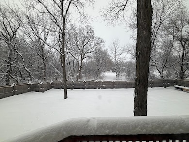 624 Lewis St, Burlington, WI 53105 - photo 2