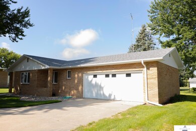 834 N 3rd St, Hampton, NE 68843 - photo 2