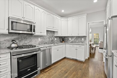 28 Home Place unit B2, Greenwich, CT 06830 - photo 3