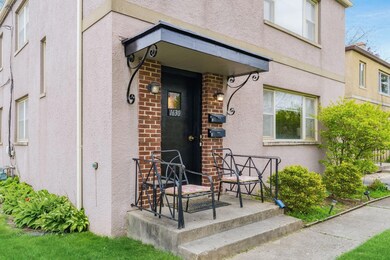1630 Broadview Av - 006