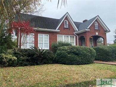 401 E 54th St, Savannah, GA 31405 - photo 3