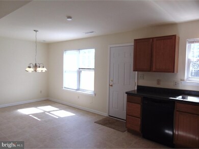 102 Diminish Dr, Newark, DE 19713 - photo 3