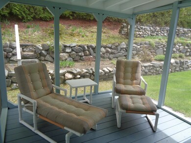 15 Orchard St, Millinocket, ME 04462 - photo 3