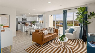 733 Fountain Ct, Roseville, CA 95747 - photo 2