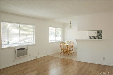 460 Vista Ave unit C, Pasadena, CA 91107 - photo 3