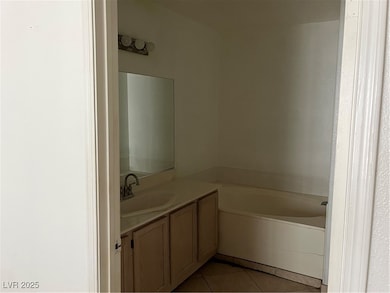 4512 W Lake Mead Blvd unit 102, Las Vegas, NV 89108 - photo 5