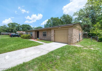 4871 Strato Rd W, Jacksonville, FL 32210 - photo 2