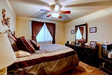 2434 Pinebrook Cir, Medford, OR 97504 - photo 6