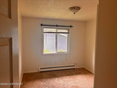 2430 Tagalak Dr unit B, Anchorage, AK 99504 - photo 6