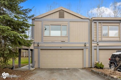04-Front Exterior_IMG_2501